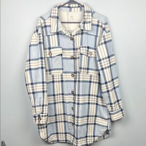 Maurice’s large long length corduroy plaid button up shacket with pockets